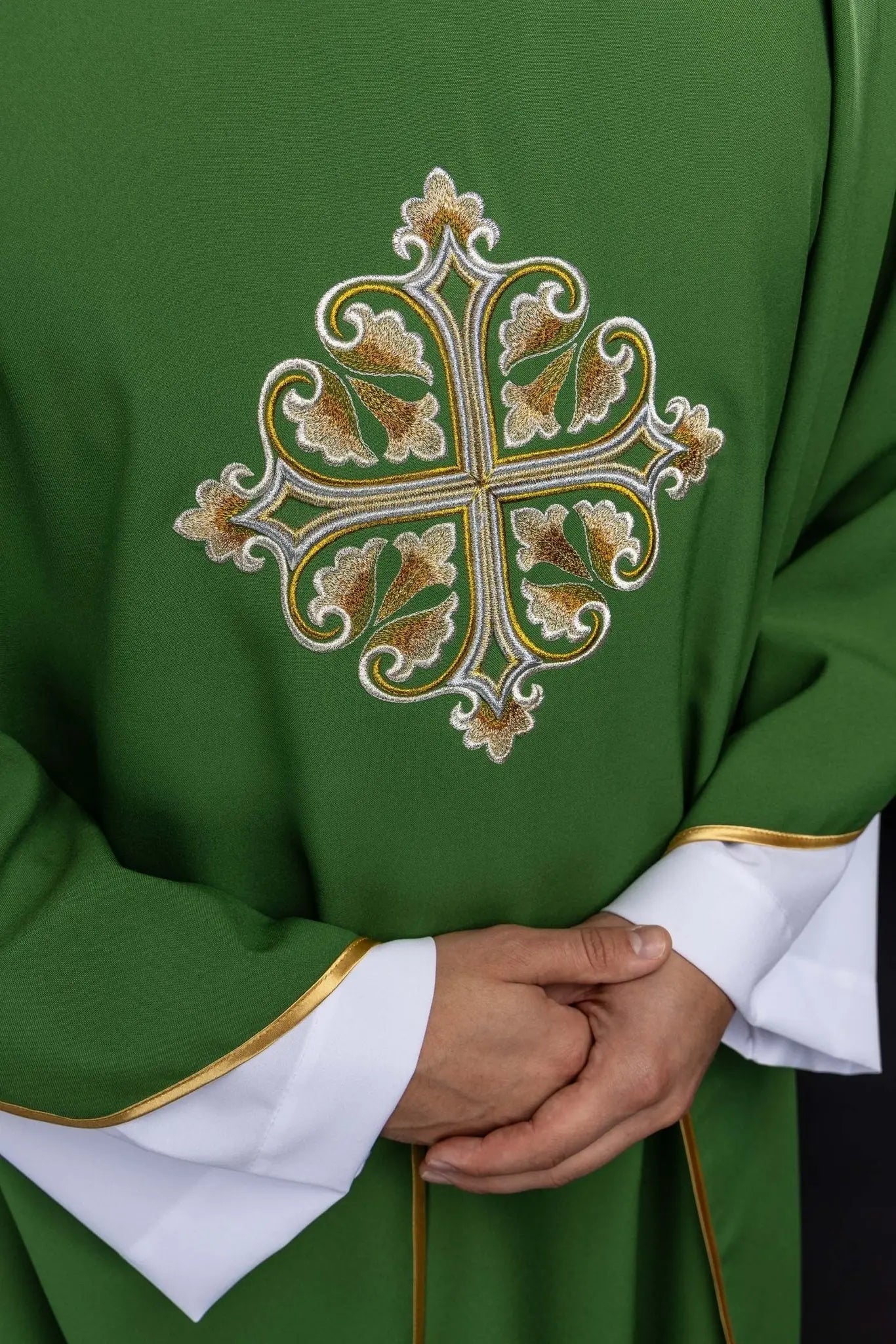 Green Embroidered Chasuble with Ornamental Cross and Wide Collar