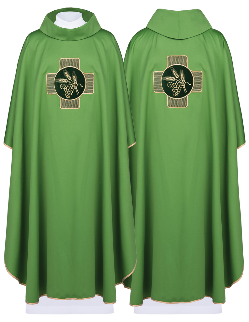 Green chasuble with embroidery with symbol of cross and ears with grapes