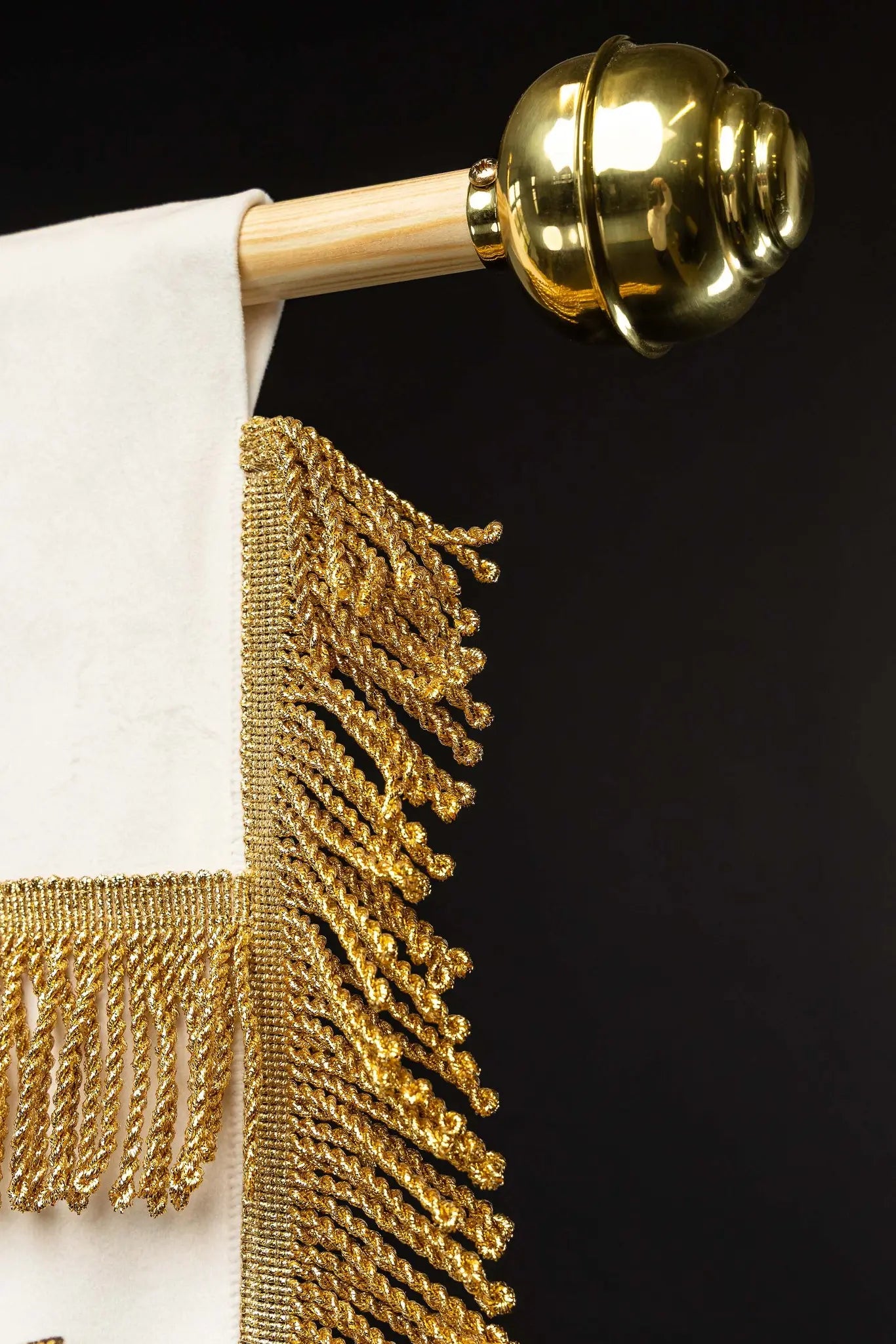 Double-sided printed Marian banner featuring the Immaculate Heart of Mary on one side and a Marian monogram 'M' on the other, with gold ornamentation and crowns.