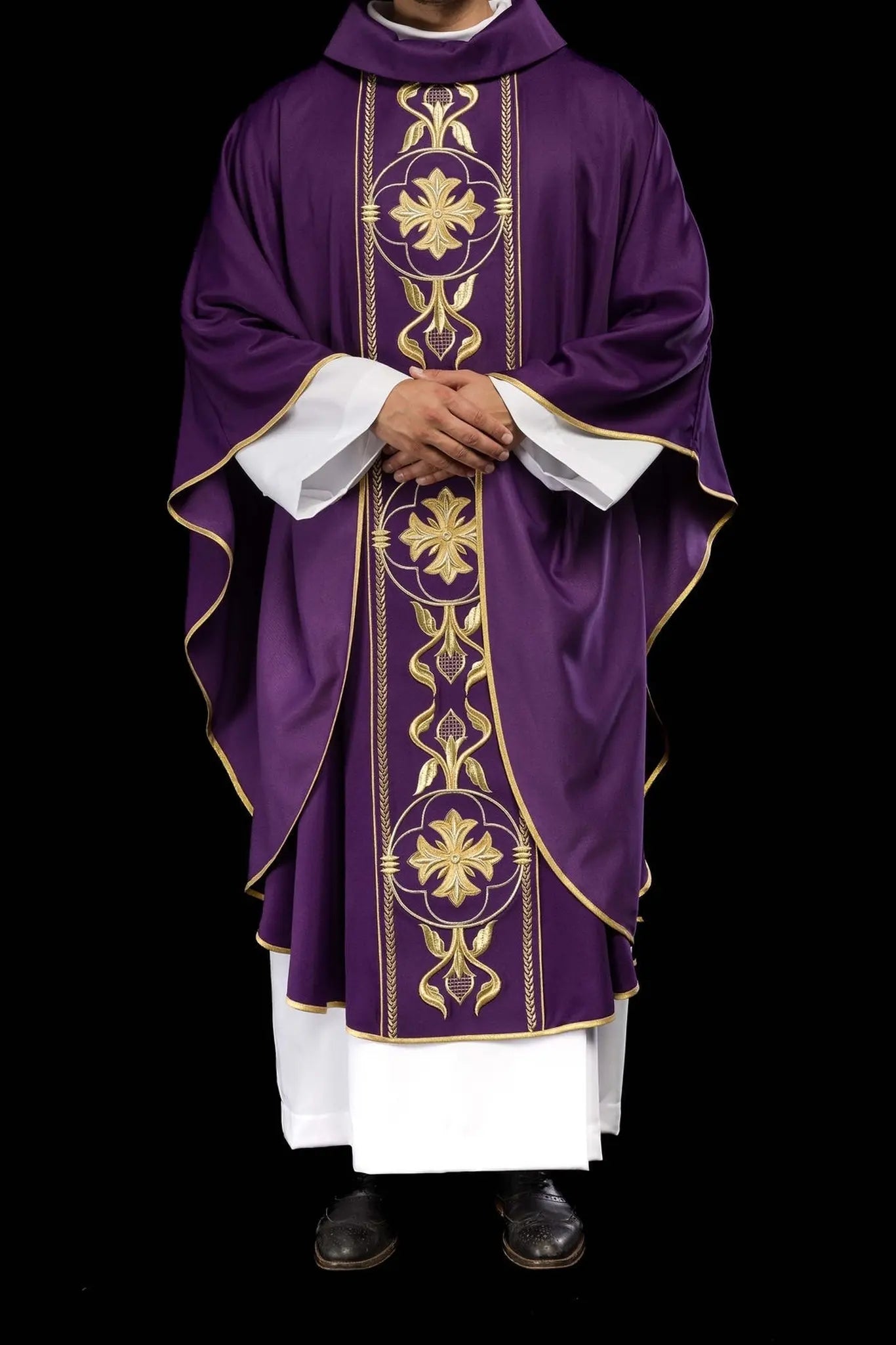 Embroidered Purple Chasuble with Decorative Band