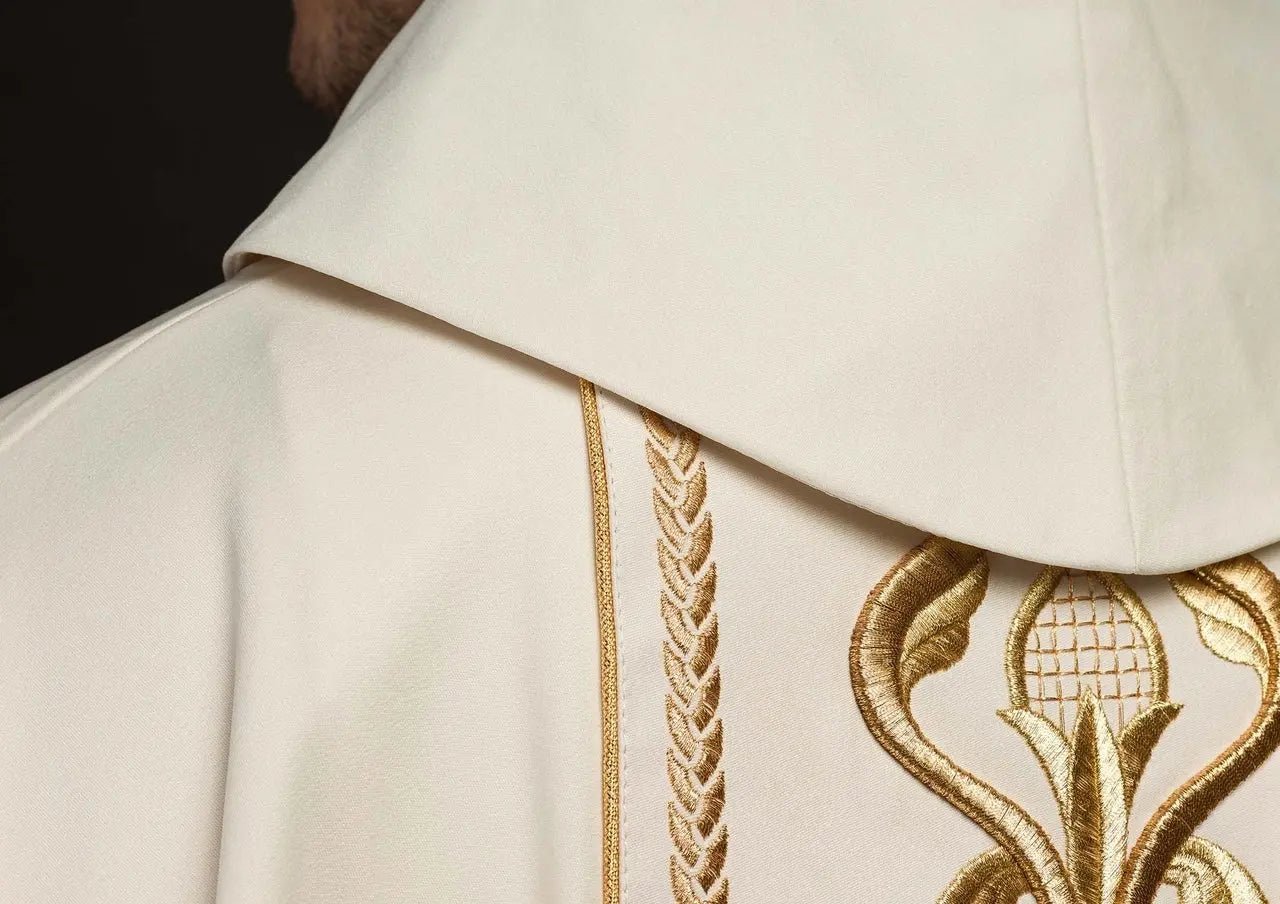 Embroidered cross ecru chasuble