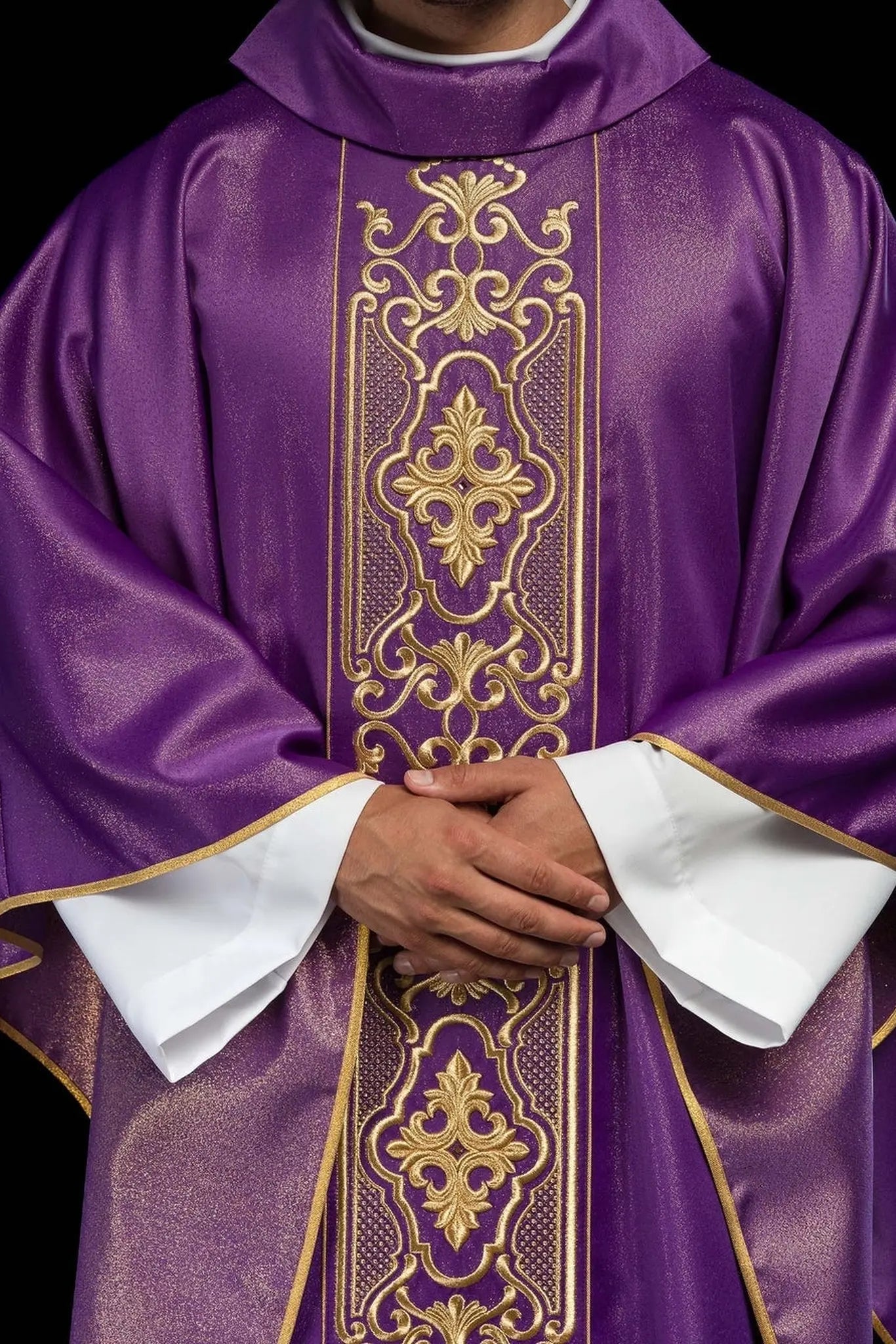 Purple chasuble richly embroidered lustre