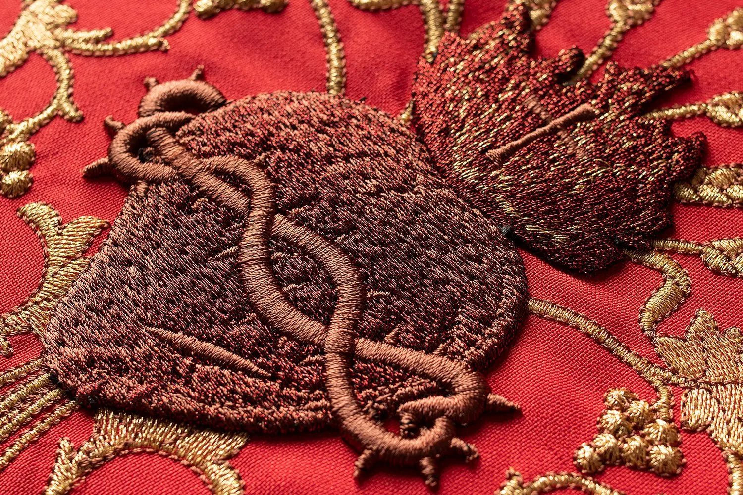 Red Roman chasuble embroidered with the motif of the Heart of Jesus Christ