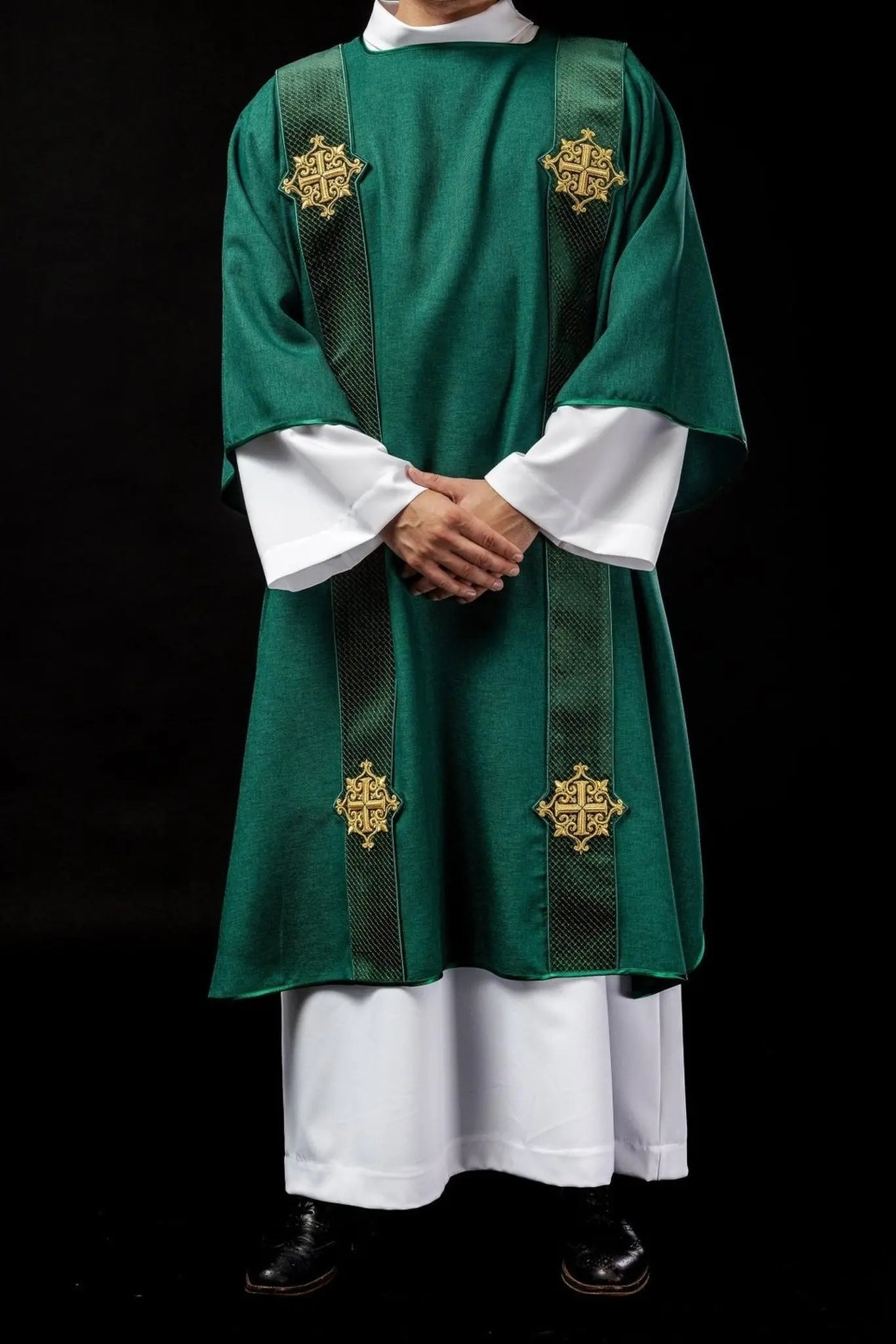 Velvet Dalmatica with Stripes and Cross Symbols – Green