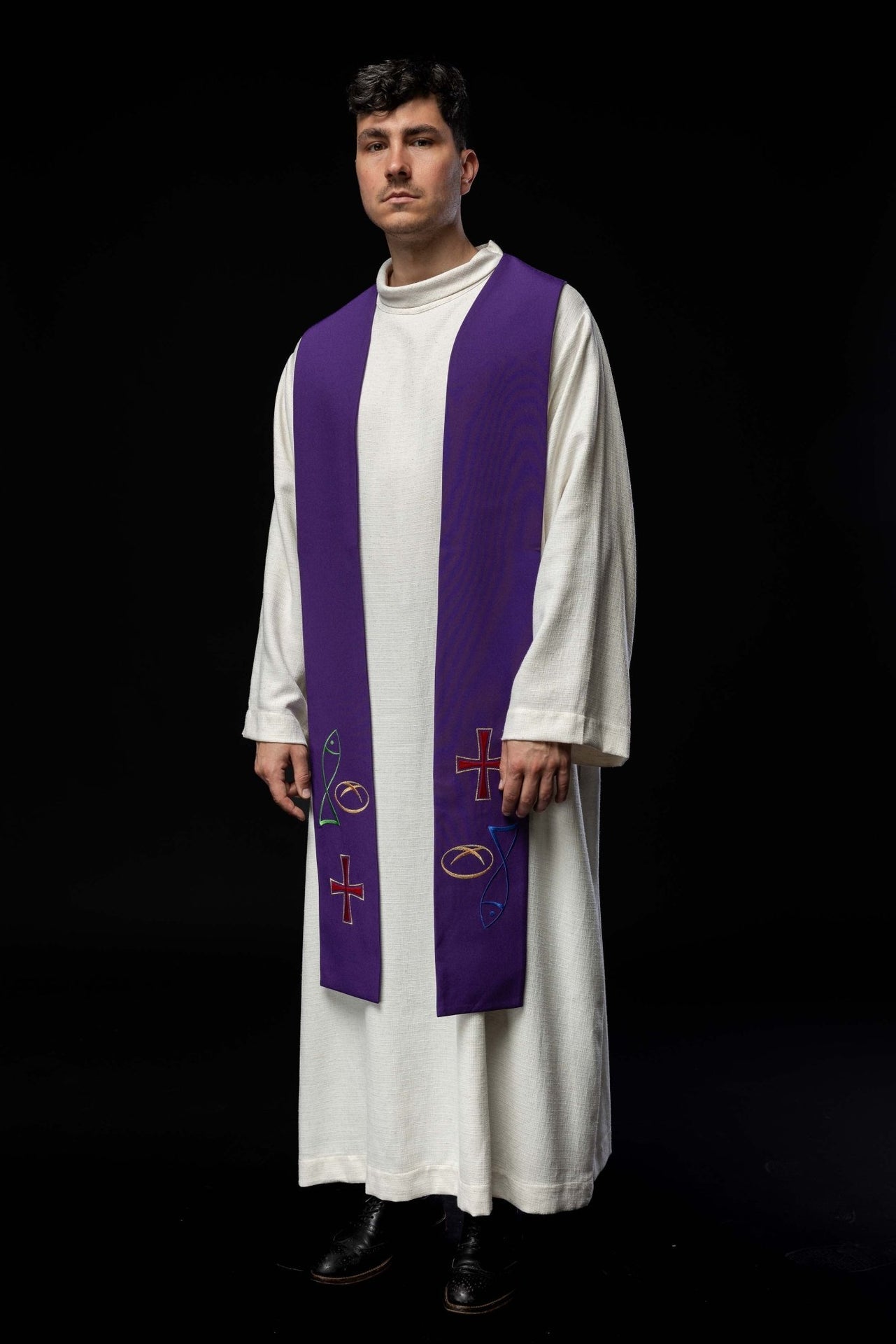 Fioletowa stuła kapłańska haftowana Ryba Chleb Krzyż