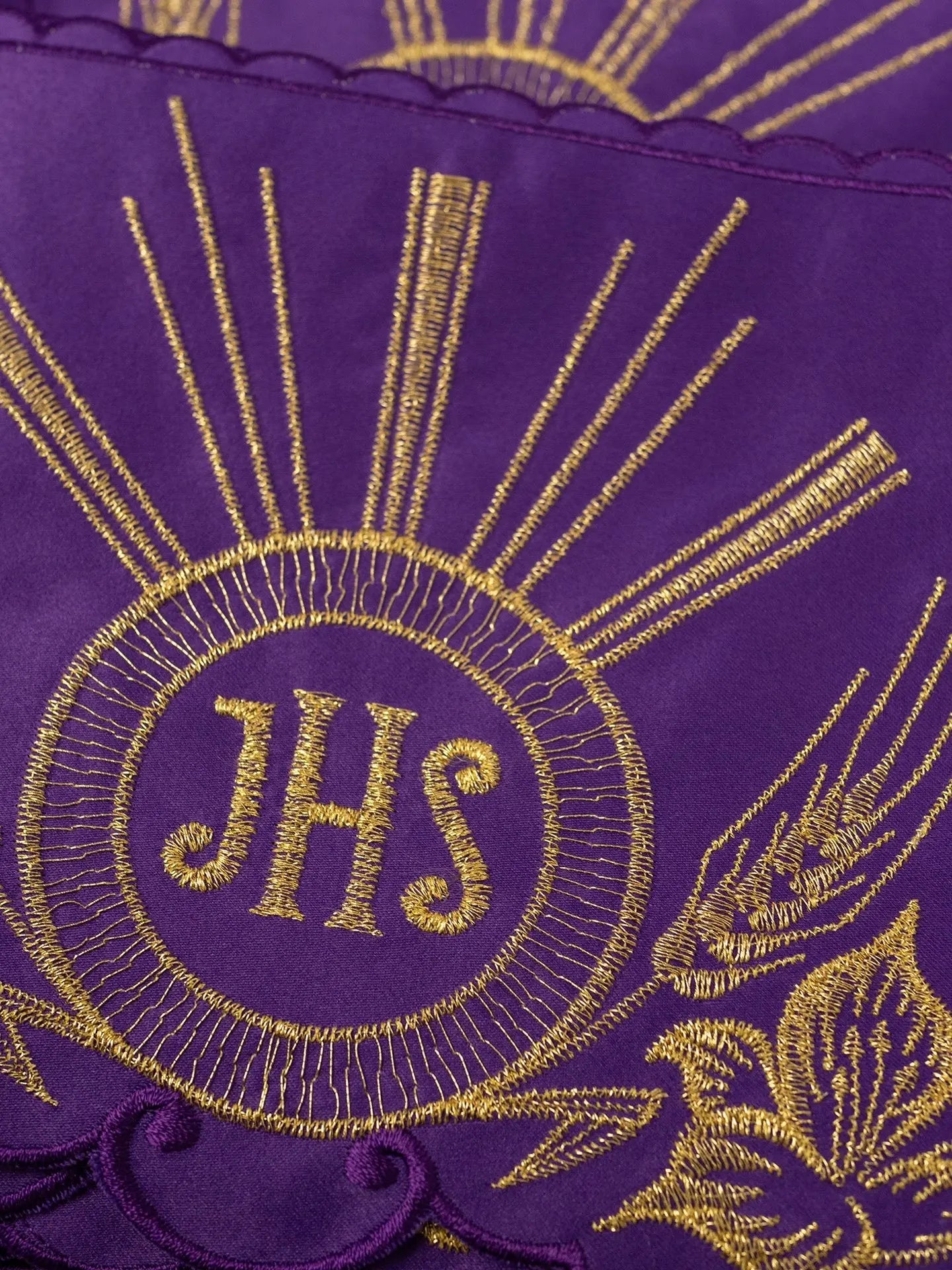 Metre with front embroidery IHS Purple