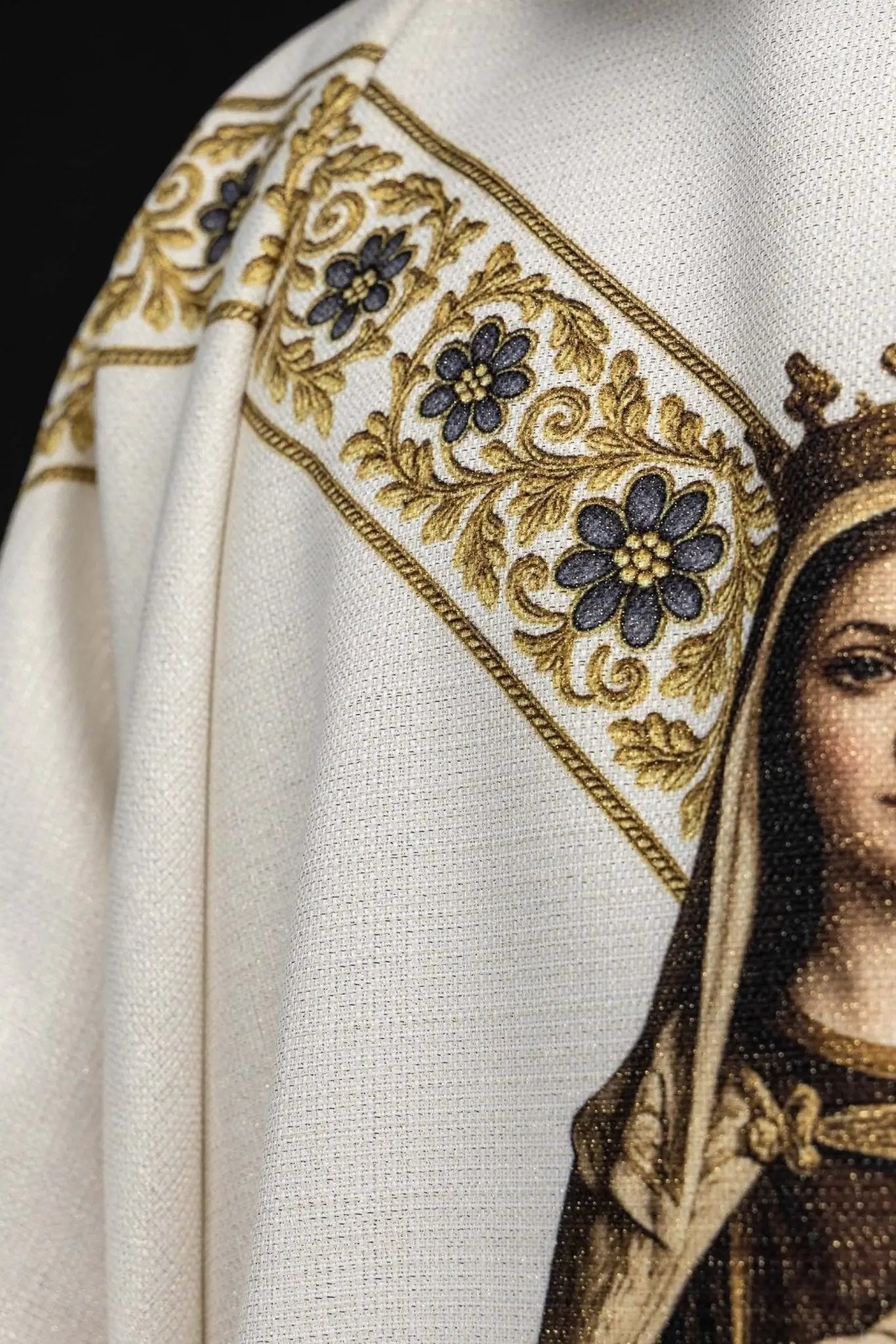 Ecru chasuble with printed image of Our Lady of the Scapular