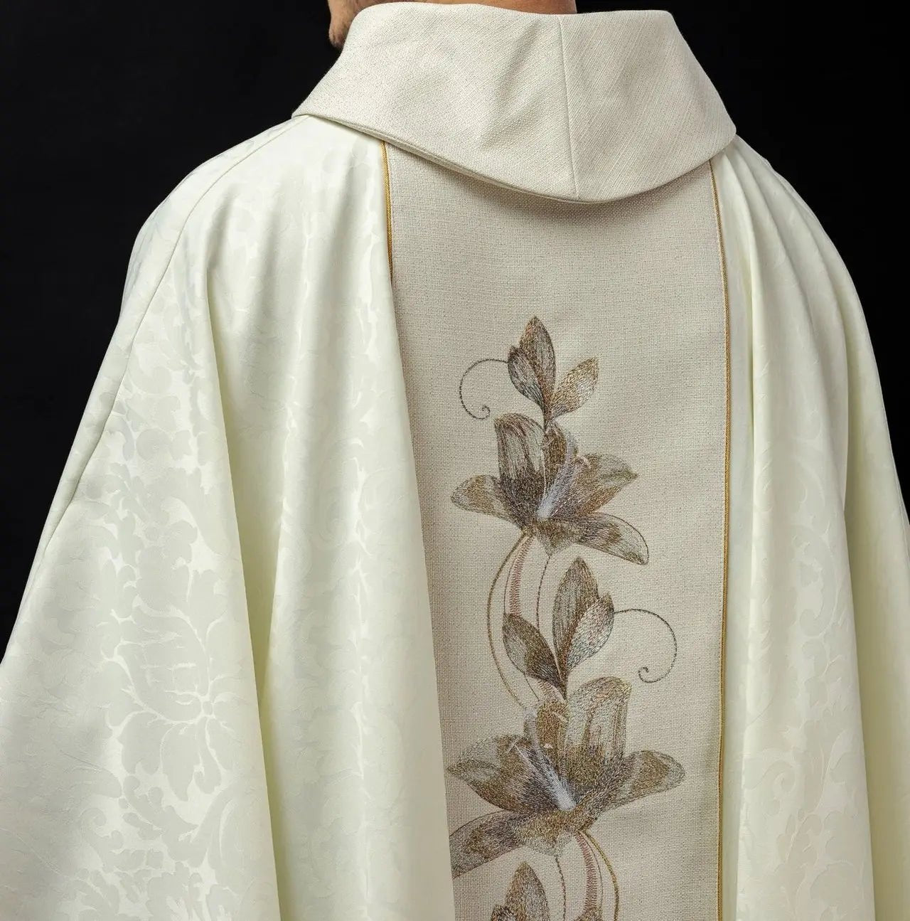 Embroidered chasuble with the image of Our Lady of Guadalupe