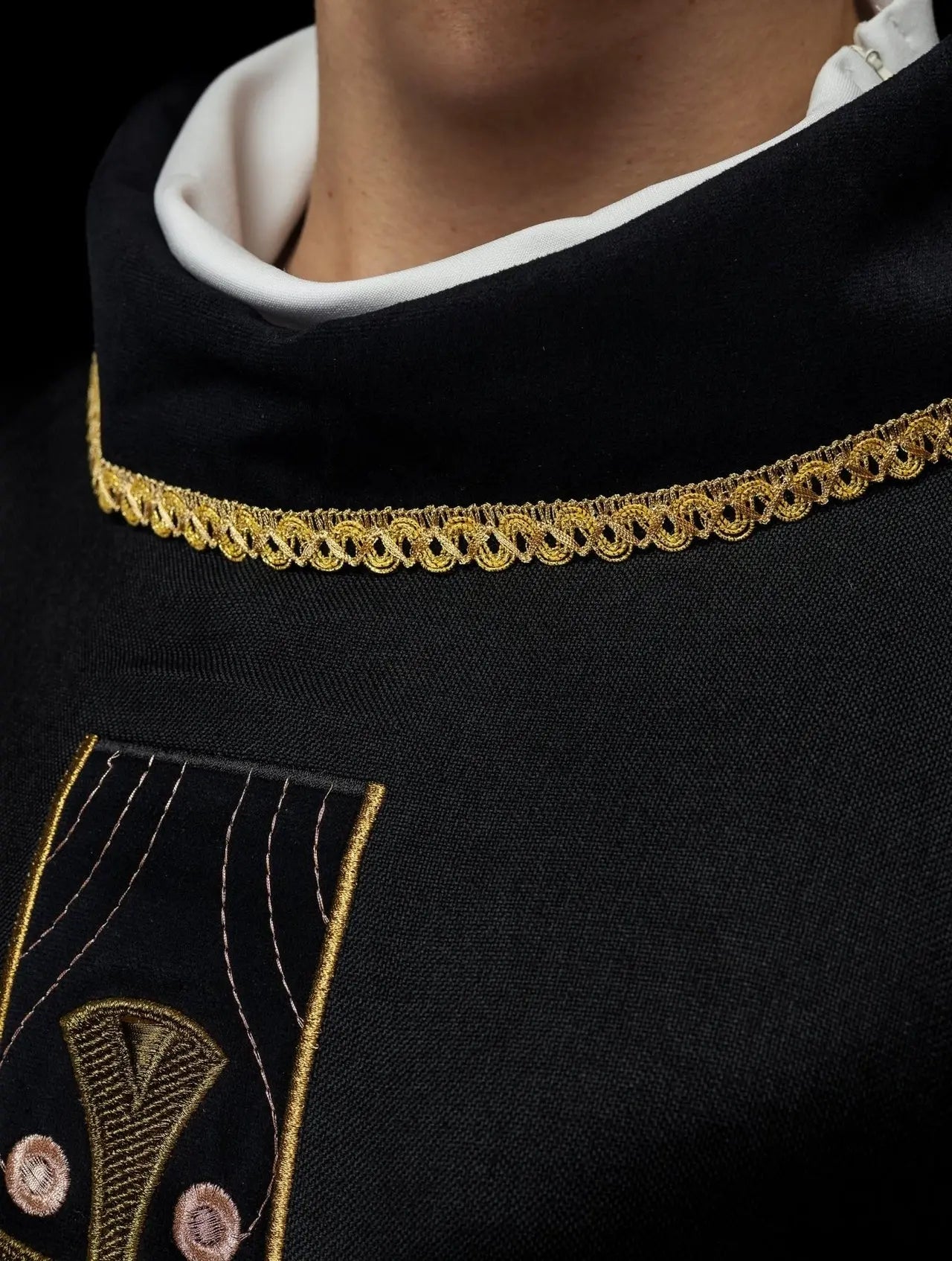 Chasuble with embroidered gold crosses and collar piping in black