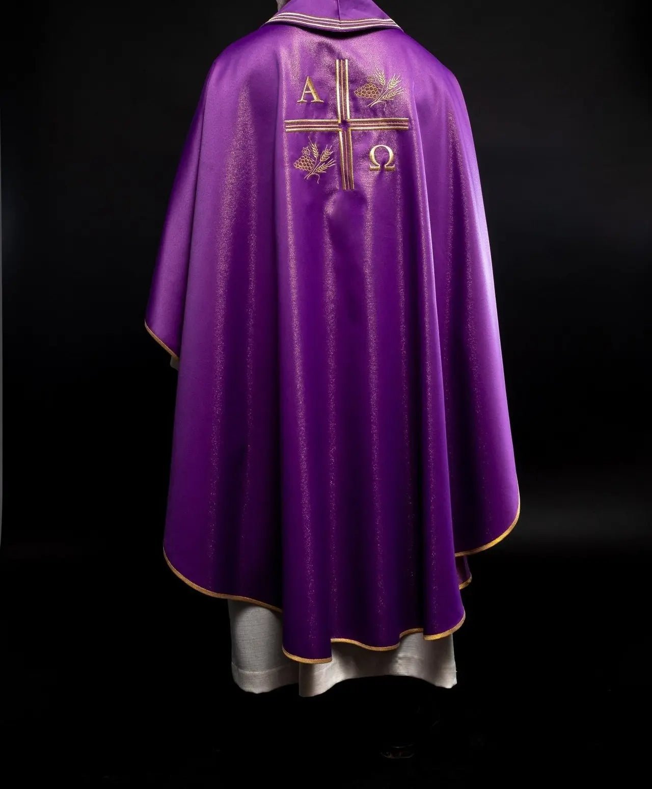 Chasuble with an embroidered cross, Alpha and Omega motifs and ears in purple
