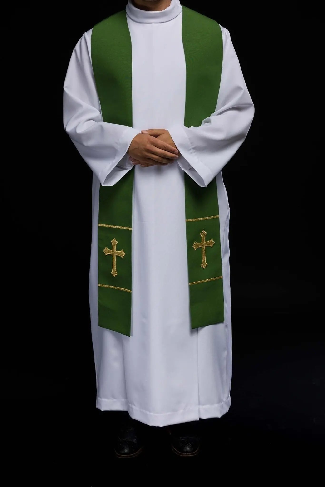 Green embroidered priest's stole Cross
