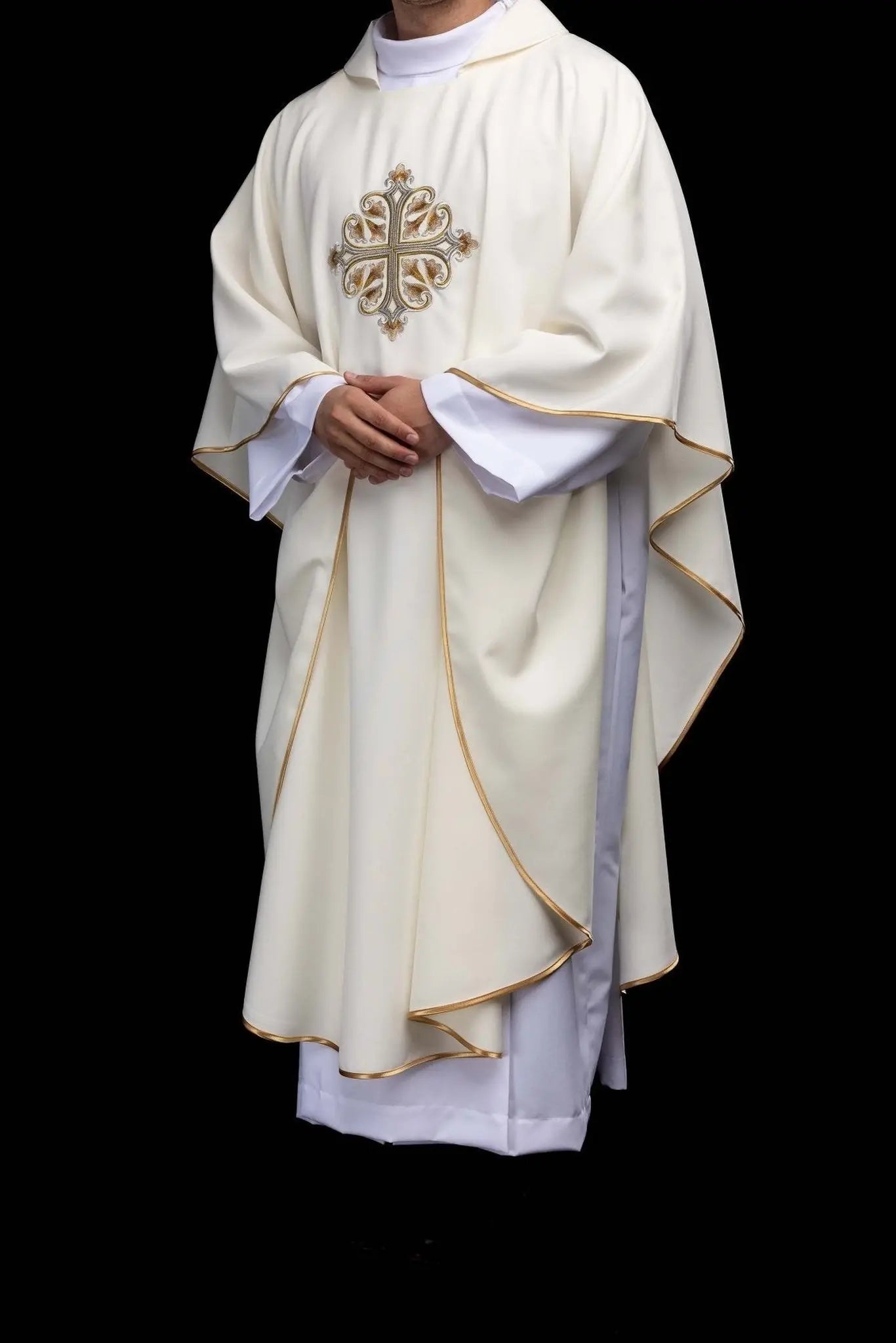 Ecru Embroidered Chasuble with Ornamental Cross and Wide Collar