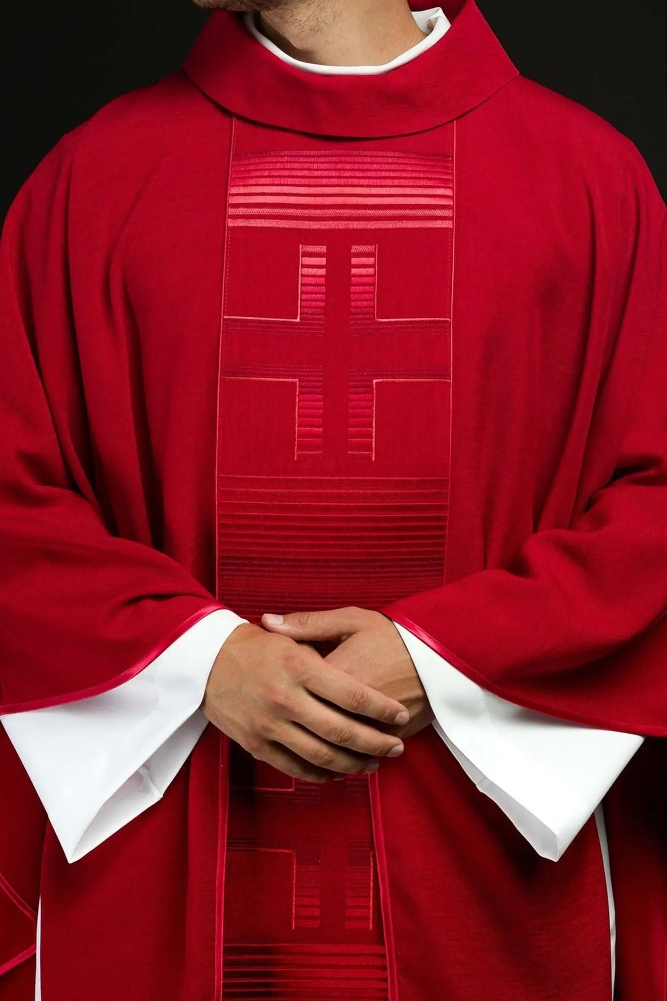 Embroidered chasuble with Crosses in red