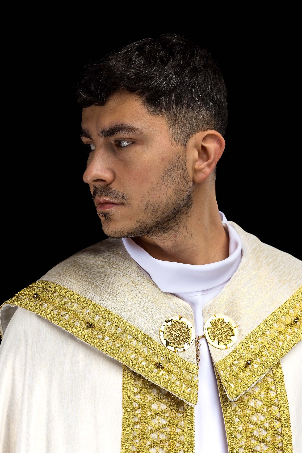 Ręcznie wykonana kapa z naturalnymi kamieniami Handmade 3018 - ORNATY.PL