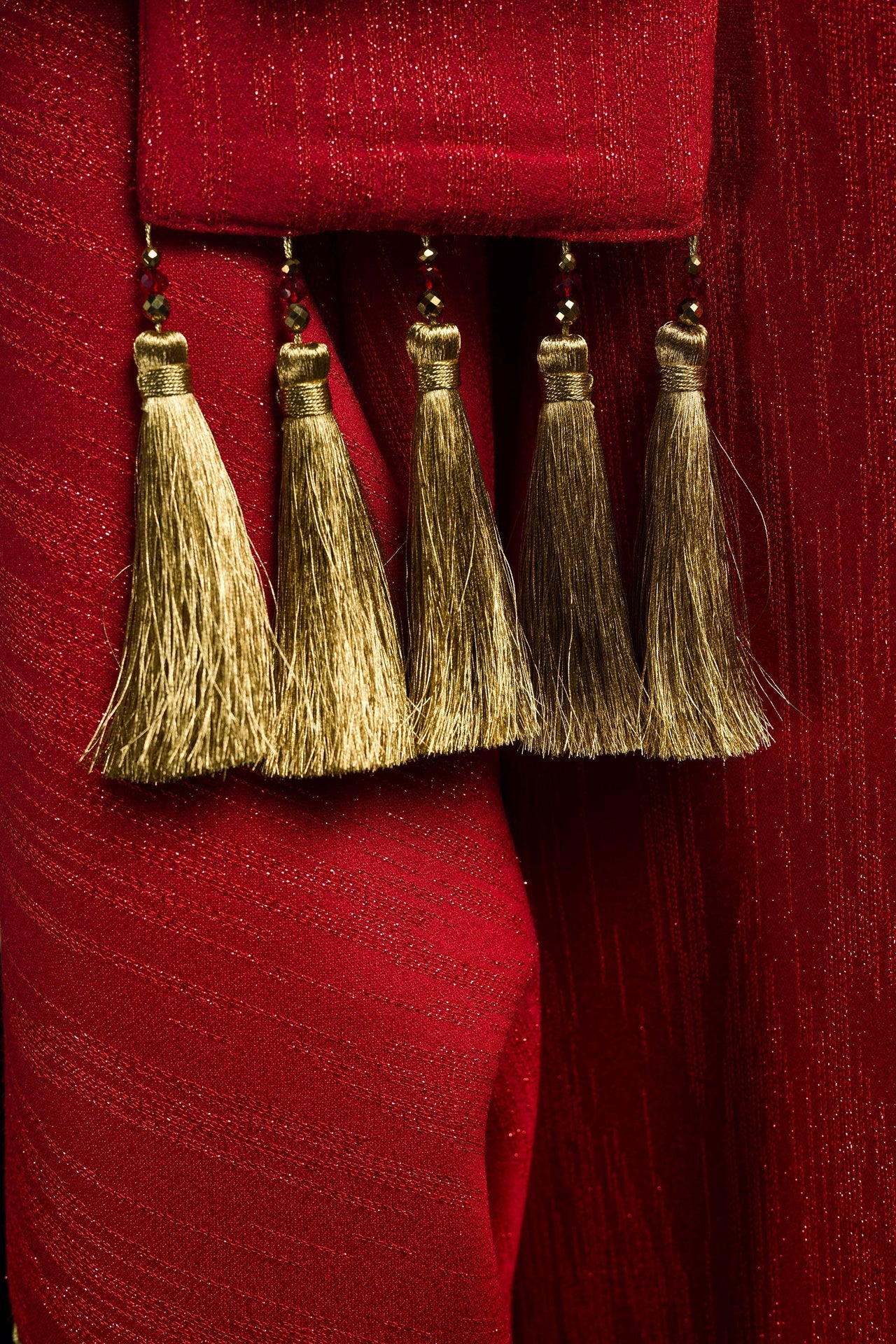 Ręcznie wykonany ornat z naturalnymi kamieniami Handmade 7015 Czerwony - ORNATY.PL