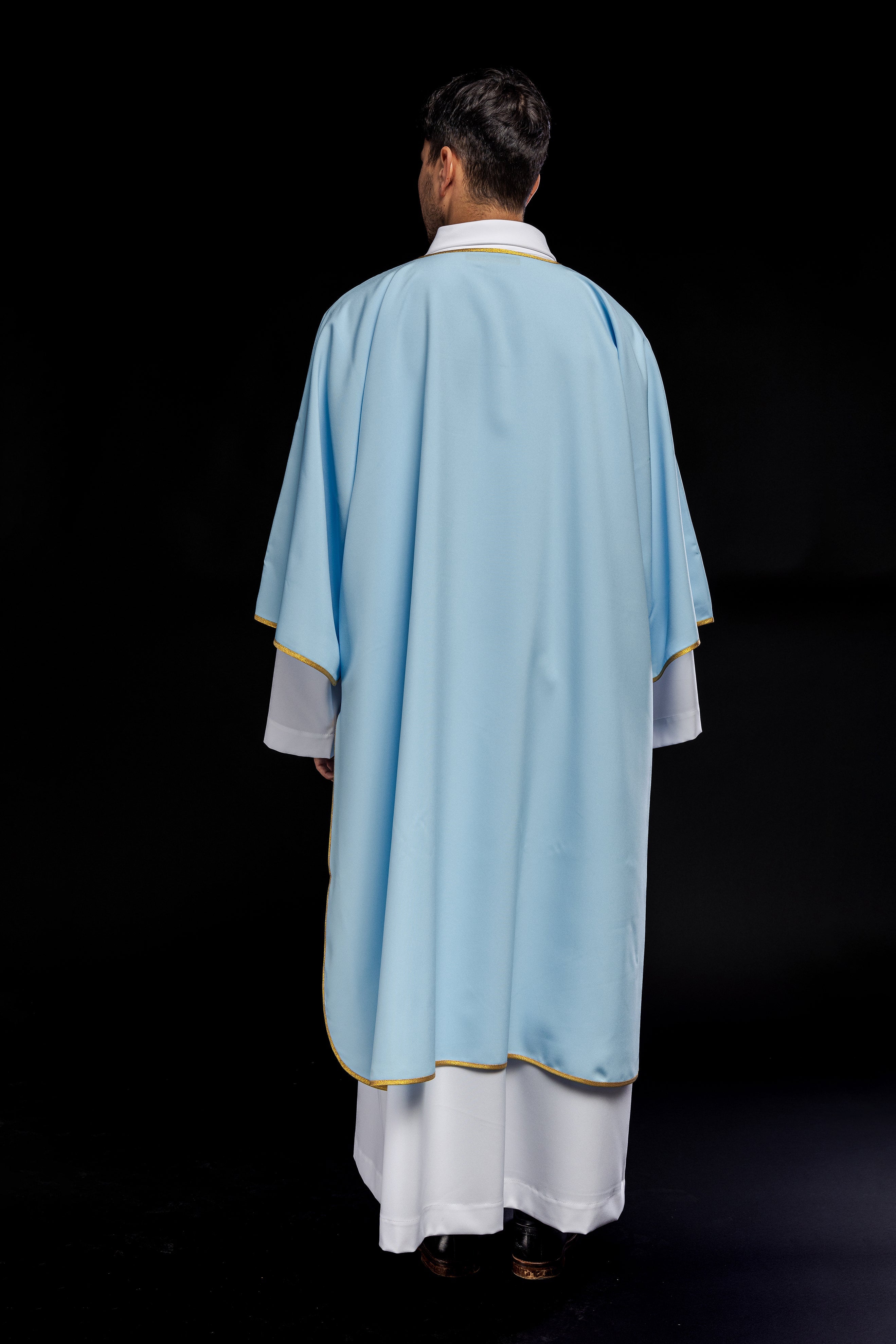 Smooth dalmatics with gold trim blue