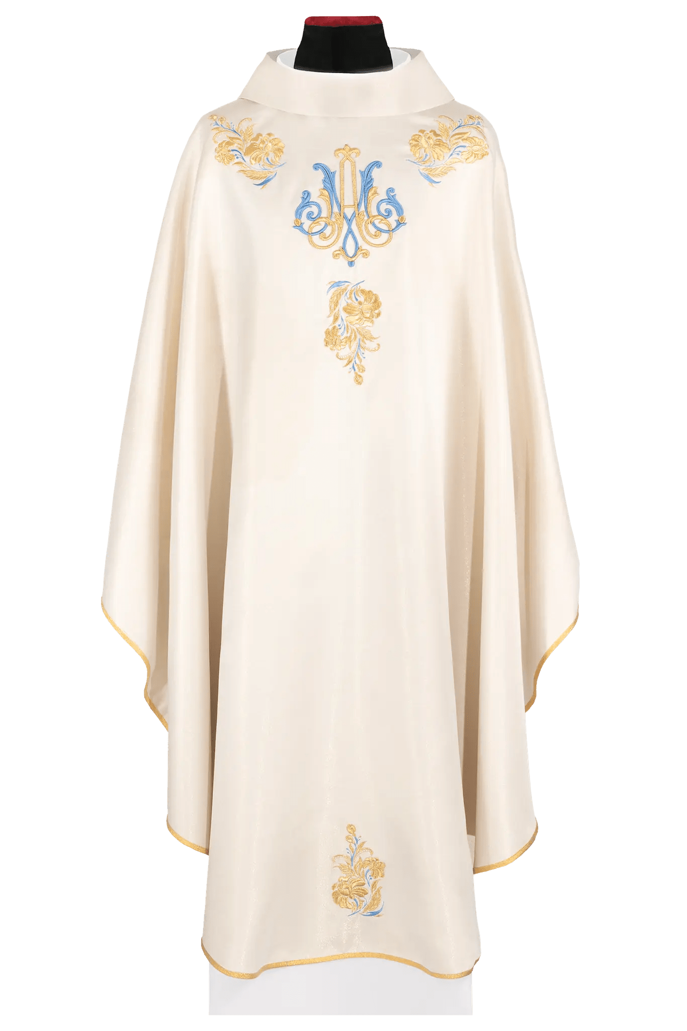 Embroidered chasuble with a Marian motif in ecru