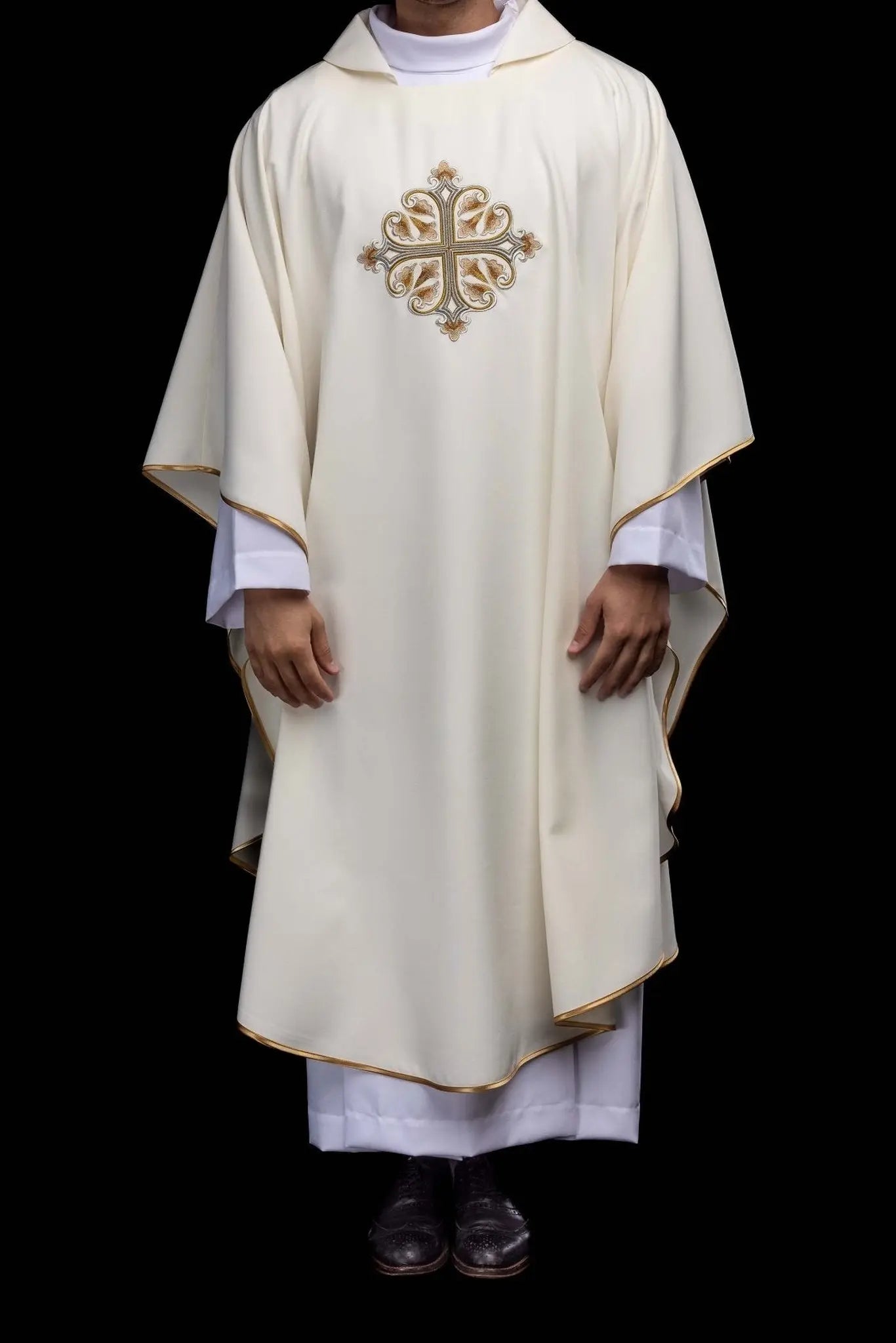 Ecru Embroidered Chasuble with Ornamental Cross and Wide Collar