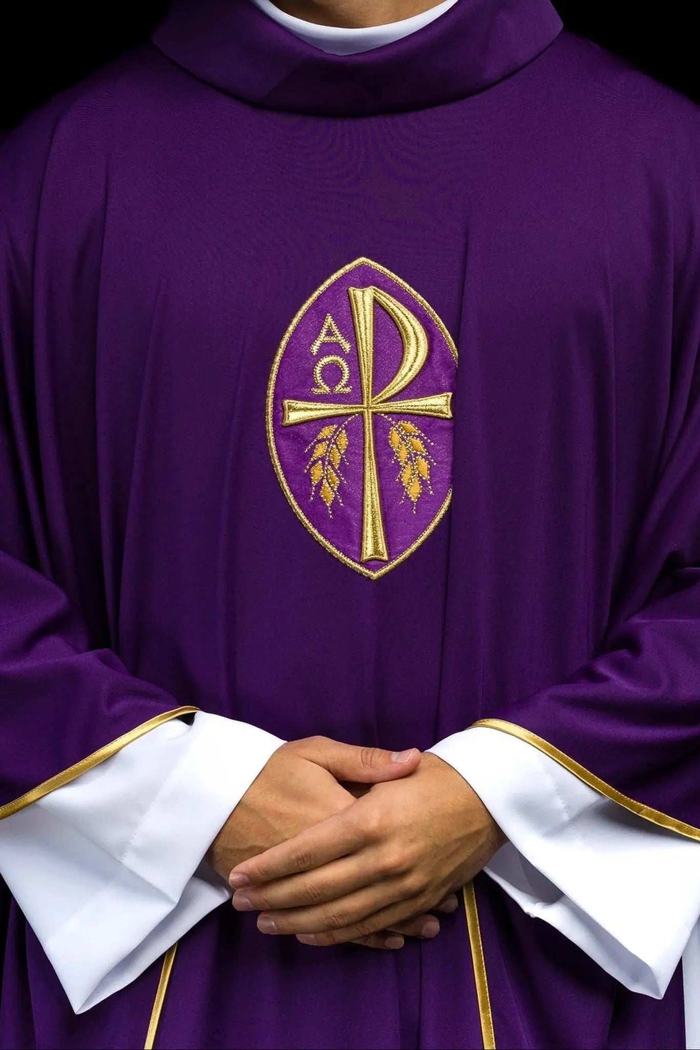 Chasuble embroidered Cross purple lightweight knitted SACROLITE