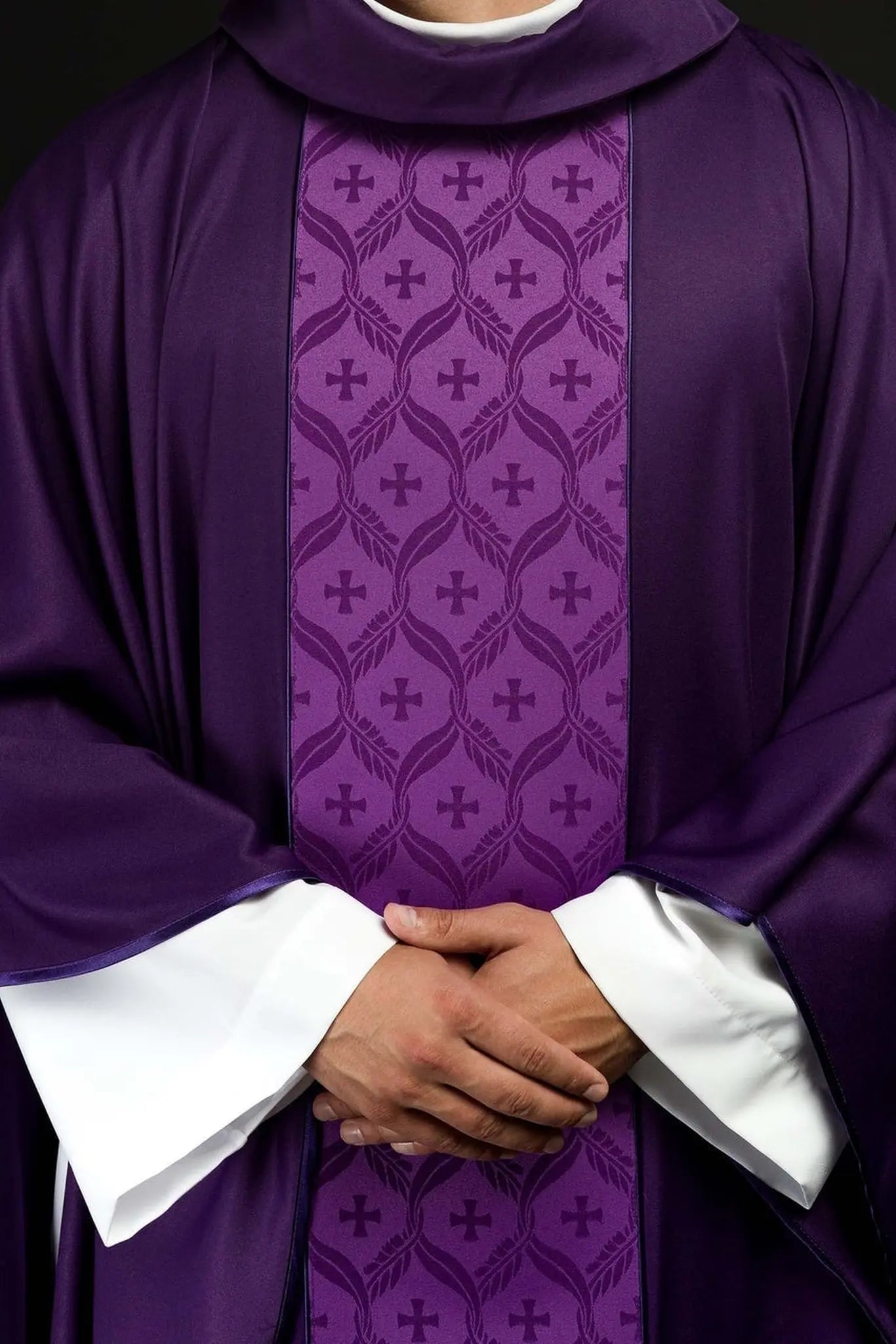 Purple Chasuble with Jacquard Cross-patterned Band