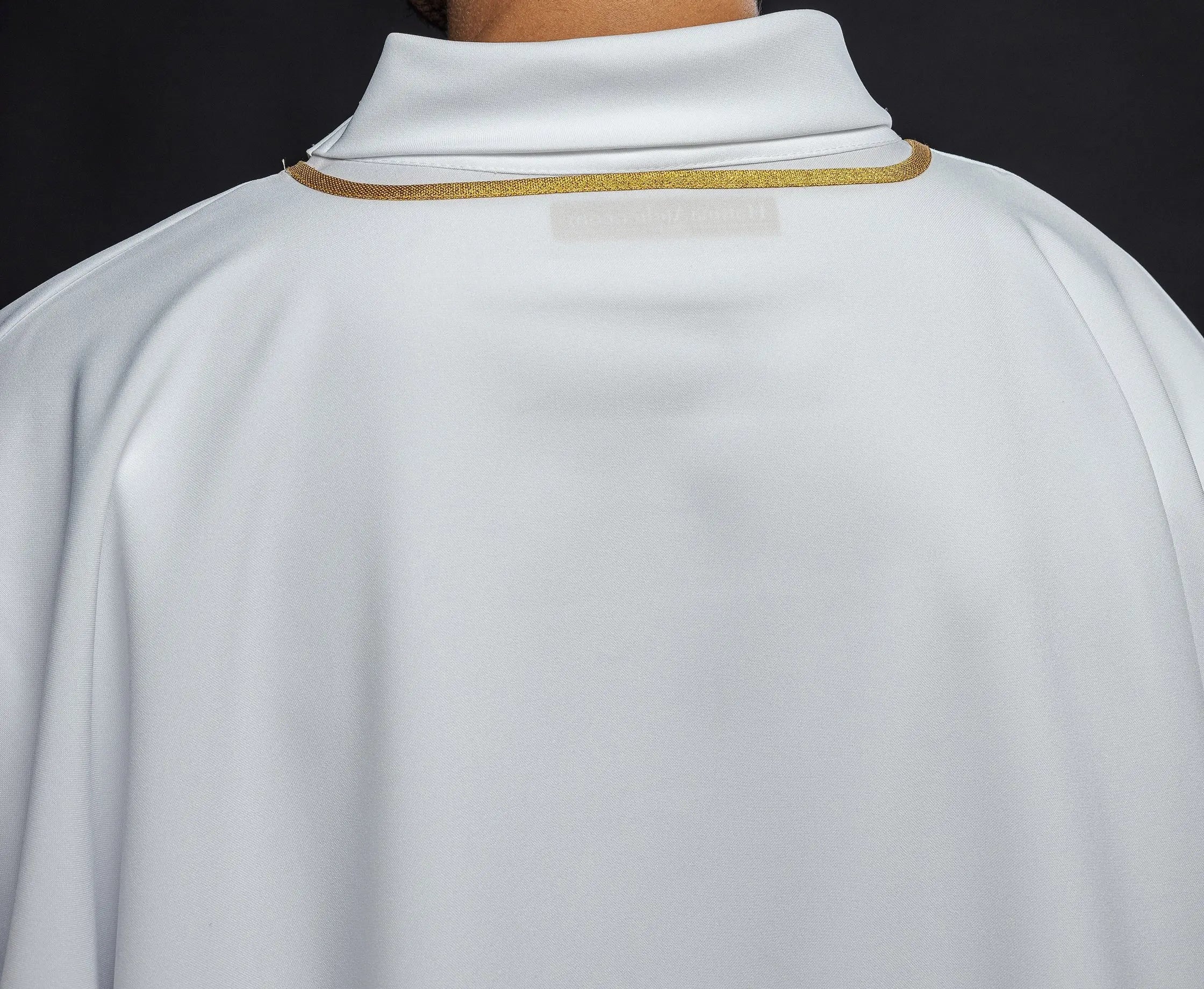 Smooth dalmatics with gold trim white