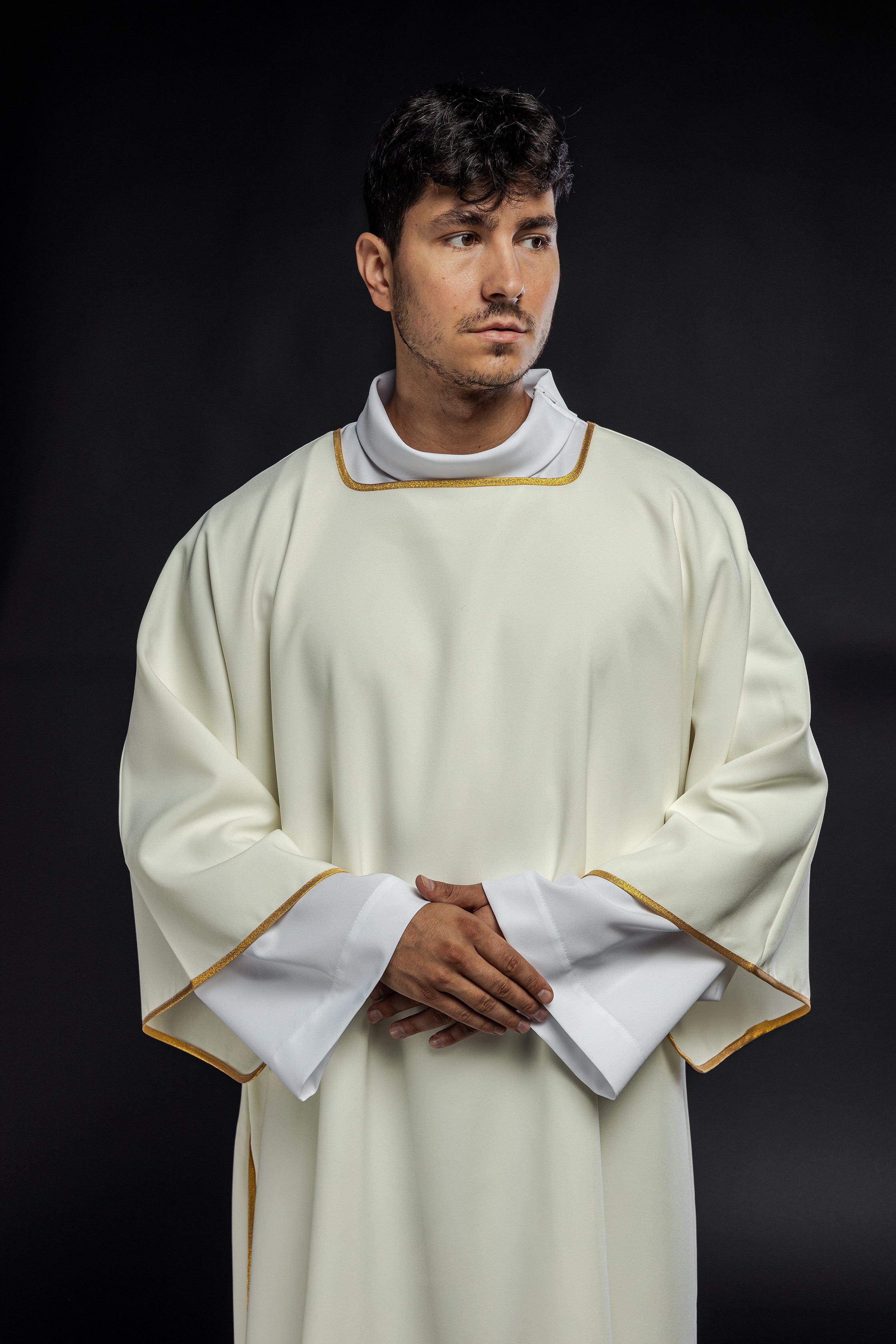 Smooth dalmatics with gold trim ecru