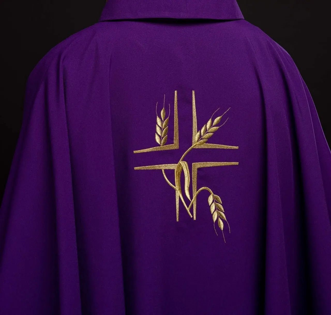 Purple chasuble with embroidery of the Cross and Spikes