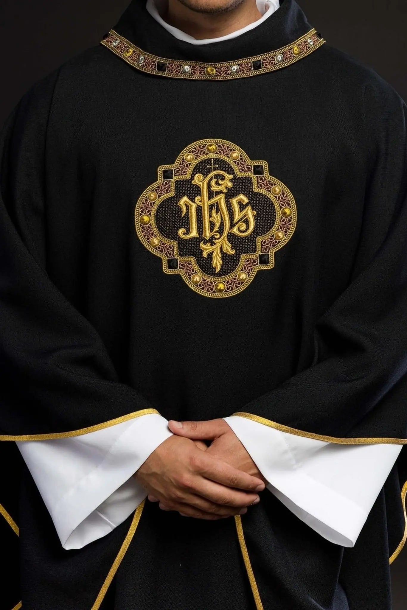 Chasuble with Richly Embroidered Band and Trim Featuring IHS, with Black Collar