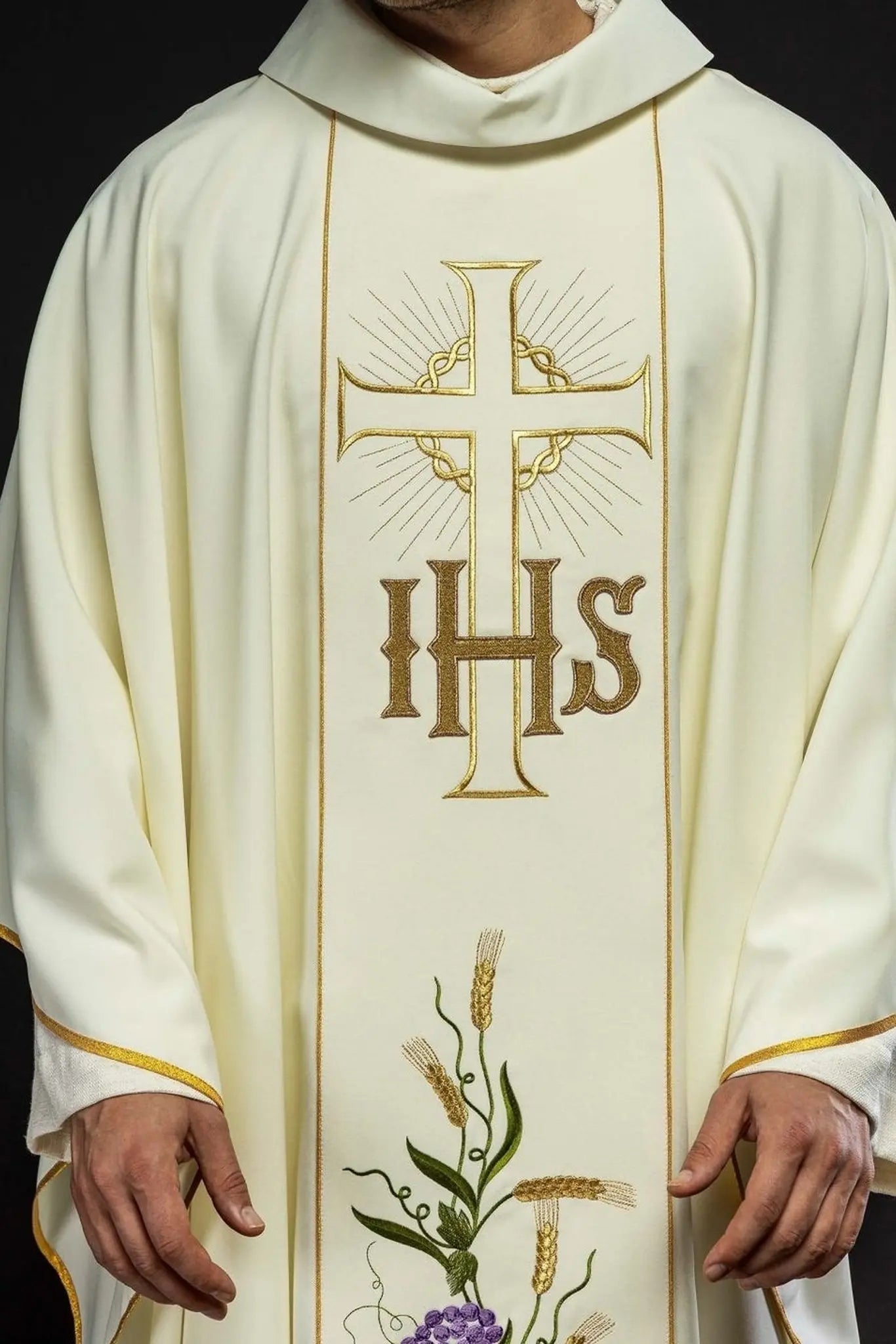 Chasuble with decorated IHS belt of grapes and ears and gold piping