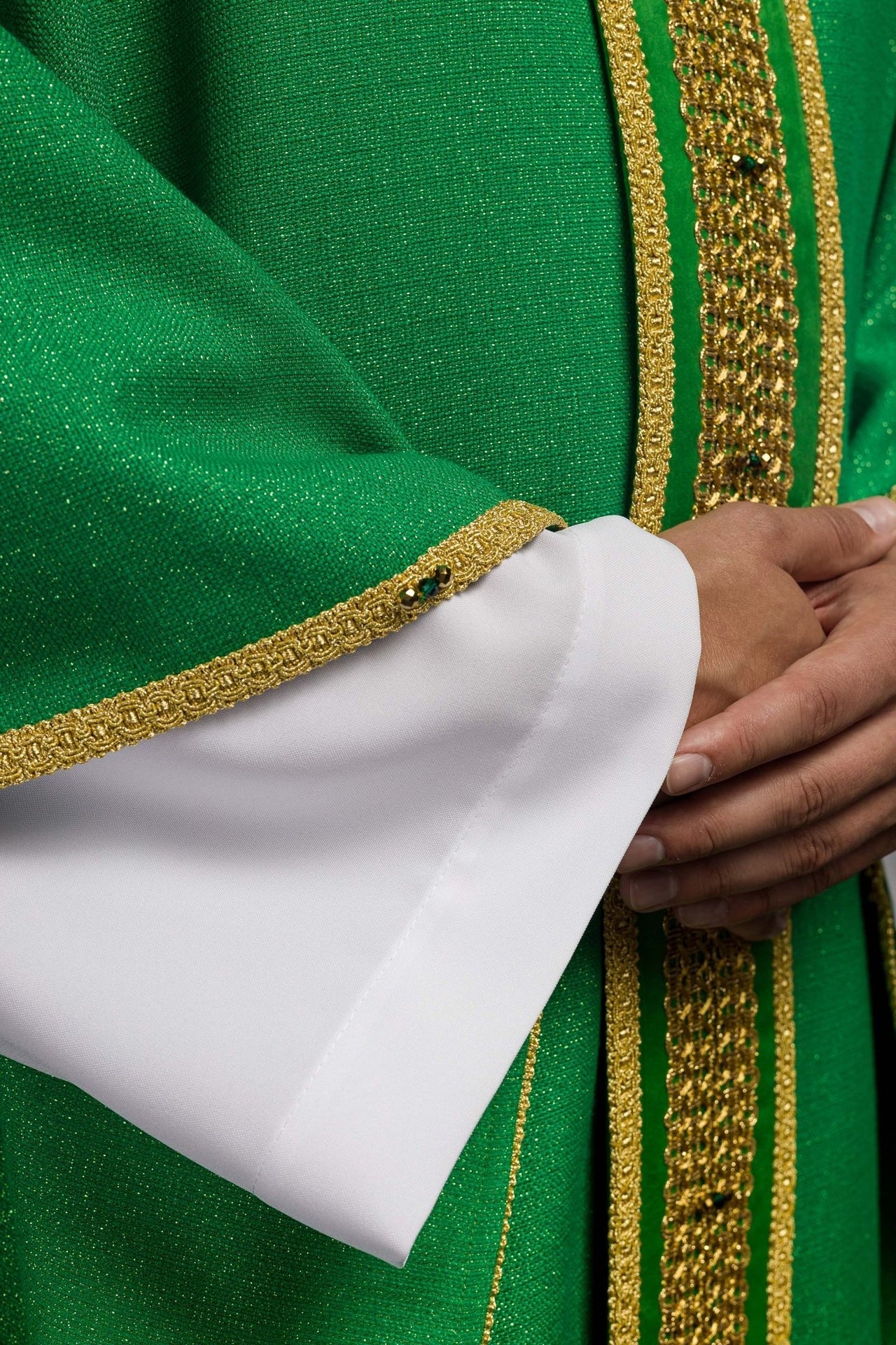 Ręcznie wykonany ornat z naturalnymi kamieniami Handmade 7001