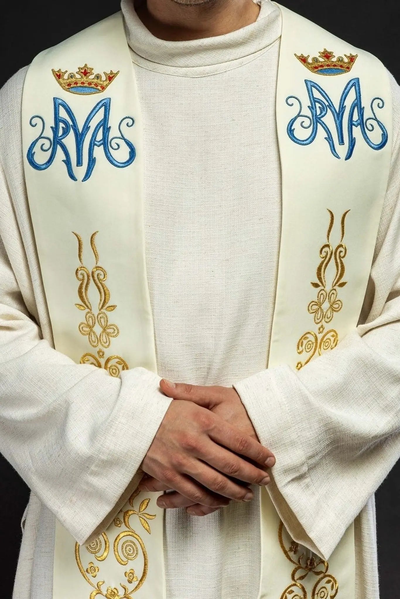 Embroidered stole Marian motif with ecru crown