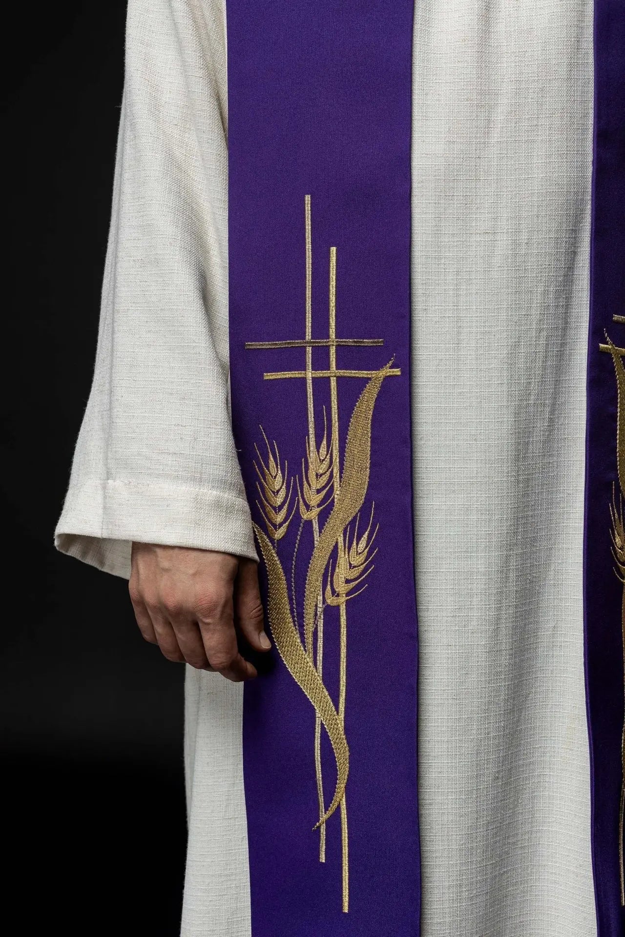 Embroidered purple priest's stole Purple