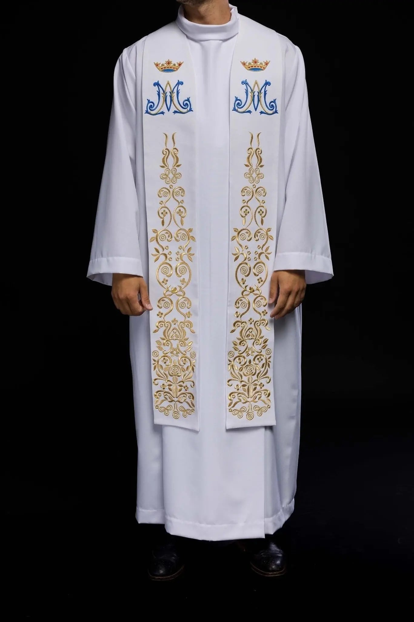 Embroidered white Marian priest's stole