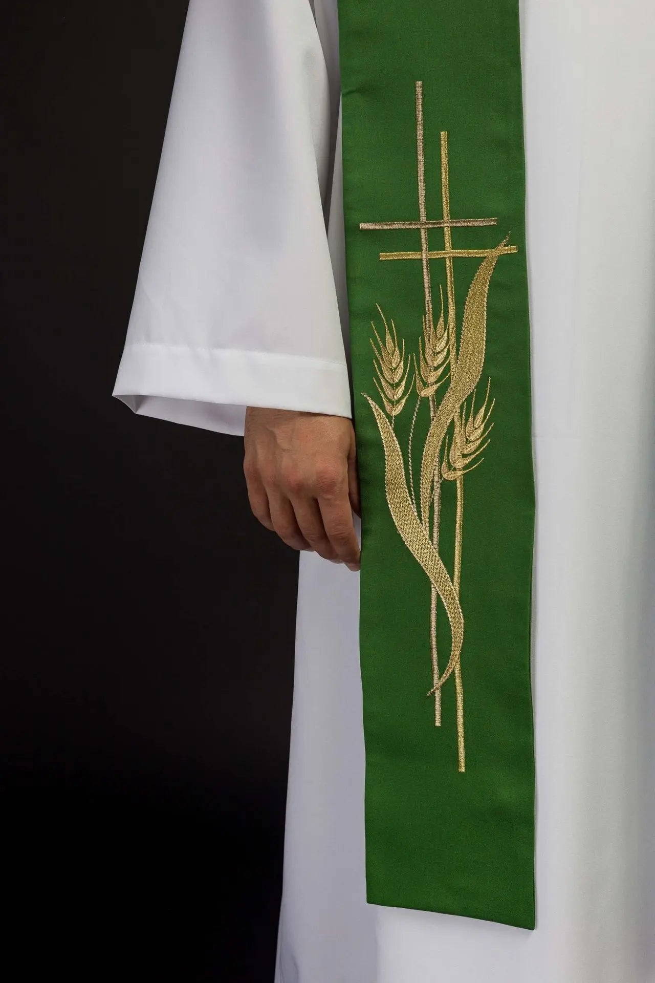 Embroidered green priest's stole