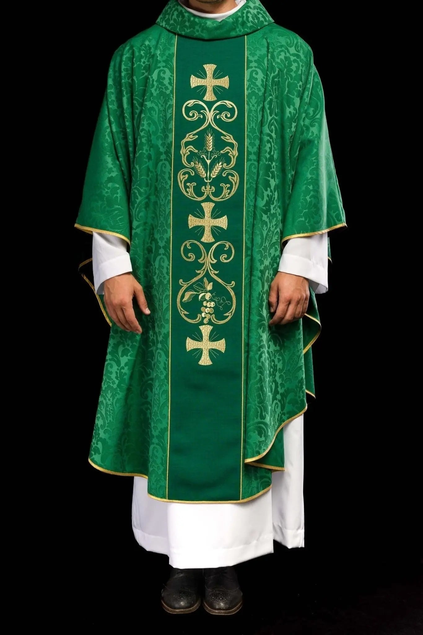 Green liturgical chasuble decorated with embroidered belt