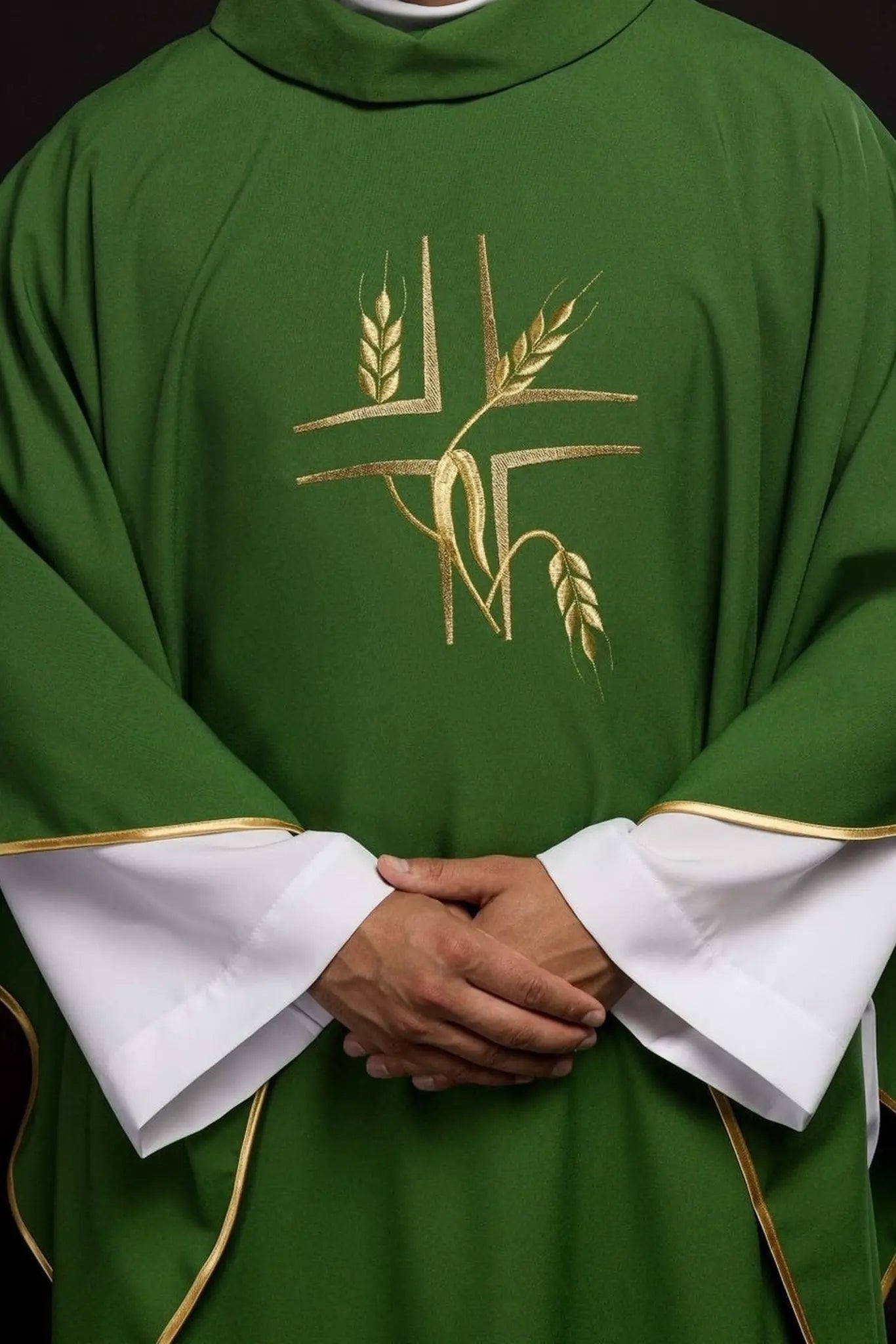 Green chasuble with embroidery of the Cross and Spikes